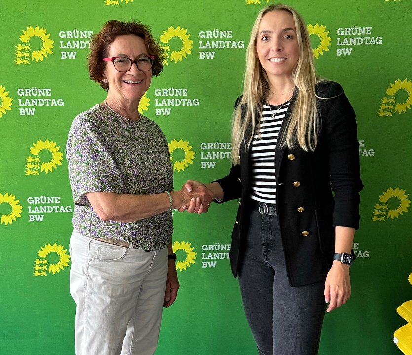Dorothea Wehinger legt ihr Landtagsmandat nieder und übergibt es an die gewählte Ersatzkandidatin Saskia Frank